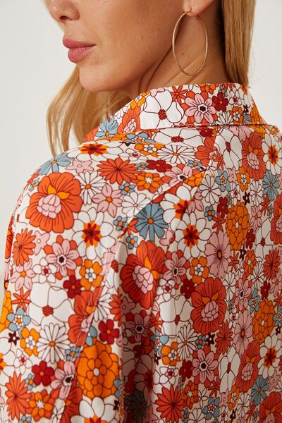 Ditsy Floral Collared Neck Shirt