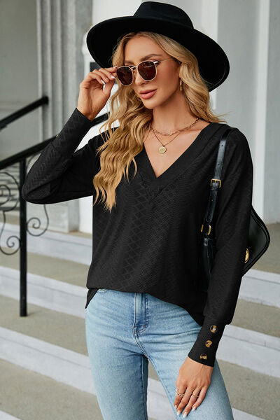 Decorative button V-Neck Lantern Sleeve T-Shirt