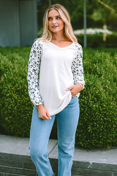 Leopard Round Neck Long Sleeve T-Shirt