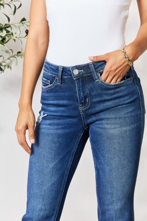 BAYEAS Distressed Cropped Jeans