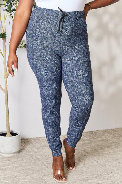 LOVEIT Heathered Drawstring Leggings with Pockets